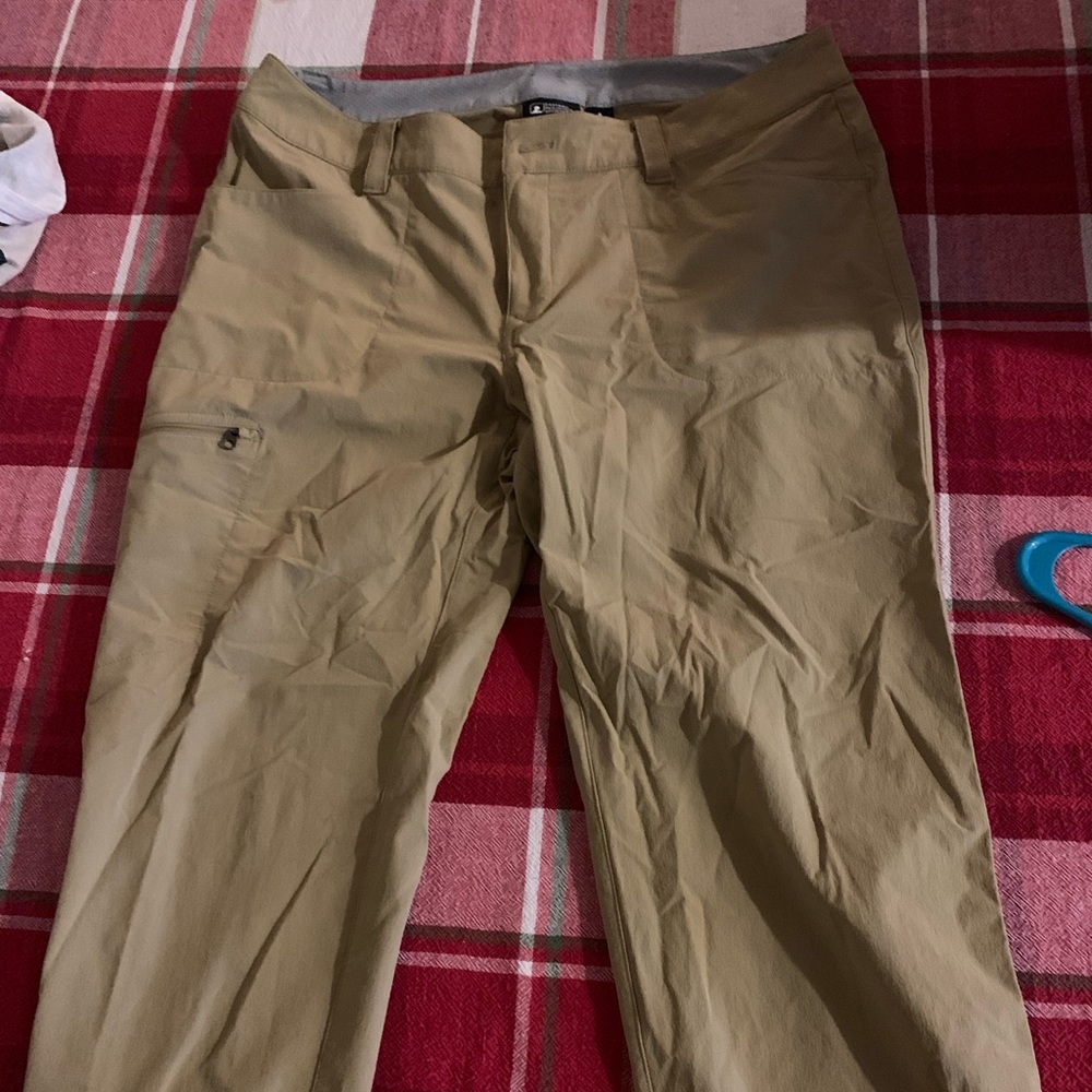 Women’s hiking pants
